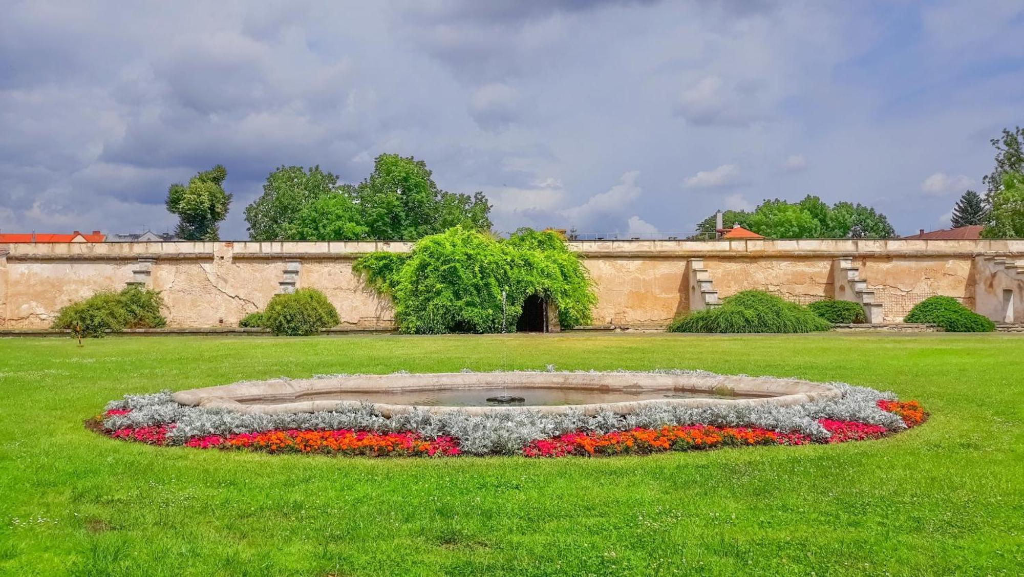 Hotel U Beranku Libochovice Luaran gambar